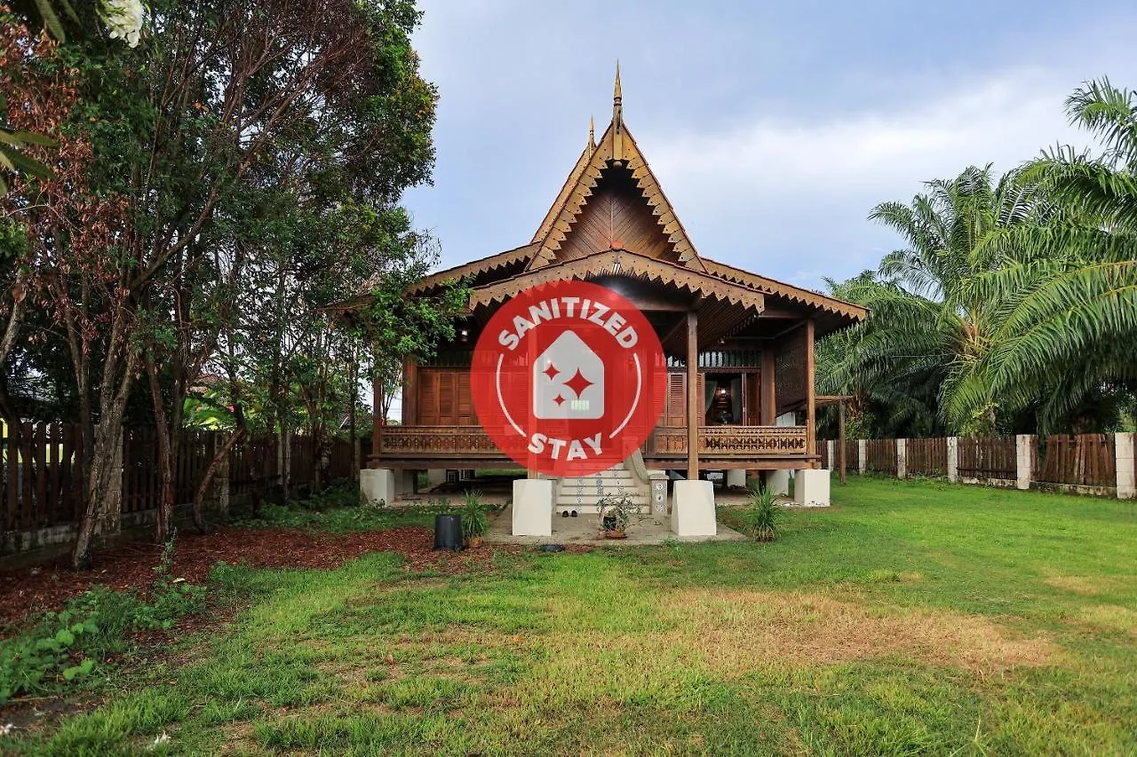 Oyo Home 90256 Rb Beach Homestay Malacca