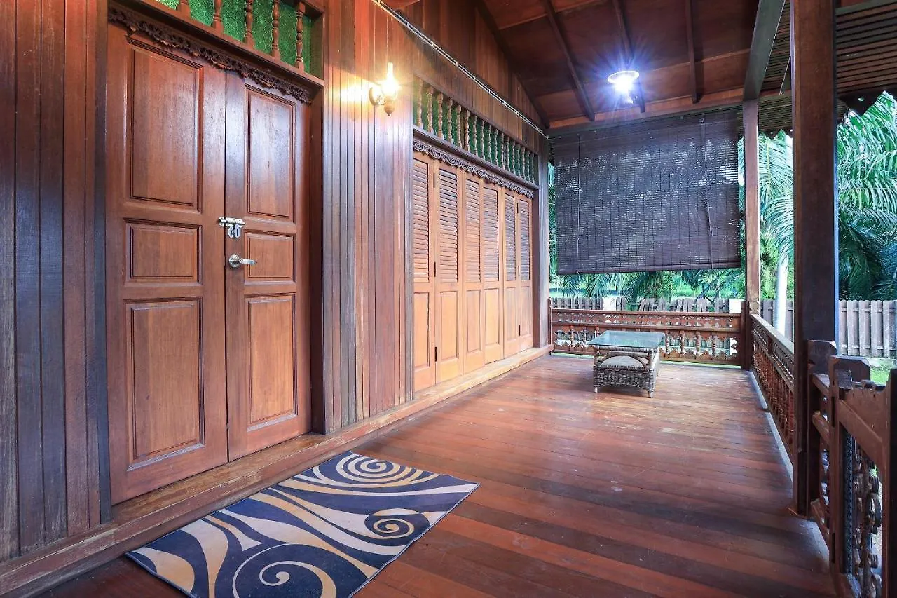 Oyo Home 90256 Rb Beach Homestay Malacca 2*,  马来西亚